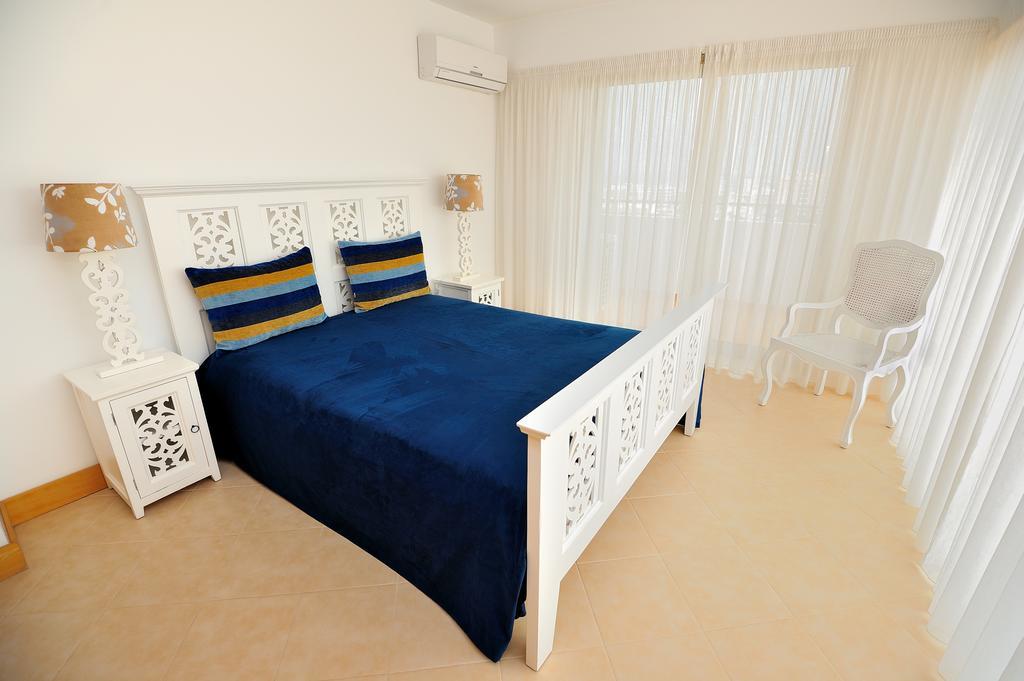 Oceano Atlantico Apartamentos Turisticos ปอร์ติเมา ภายนอก รูปภาพ